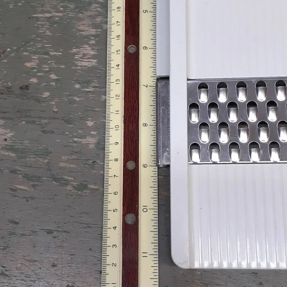 Paterno 7 blade, 8 cut spiraling pro and hand held grater/slicer‎